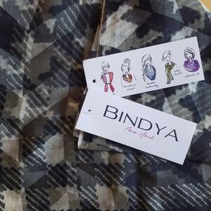 Bindya New York scarf...